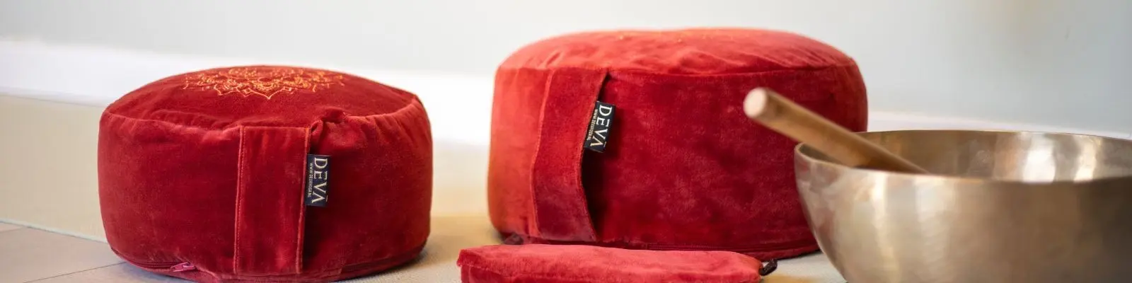 Buy Deva Yoga wholesale products on Ankorstore