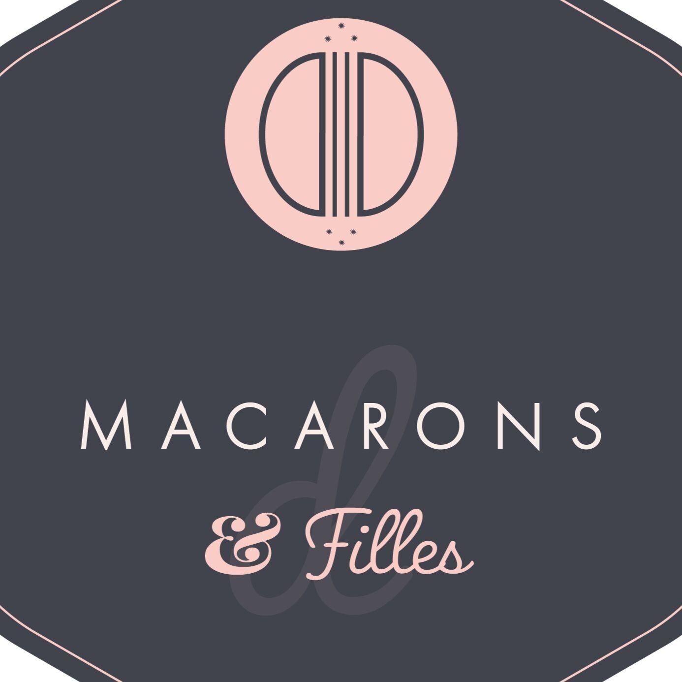 DES MACARONS & DES FILLES