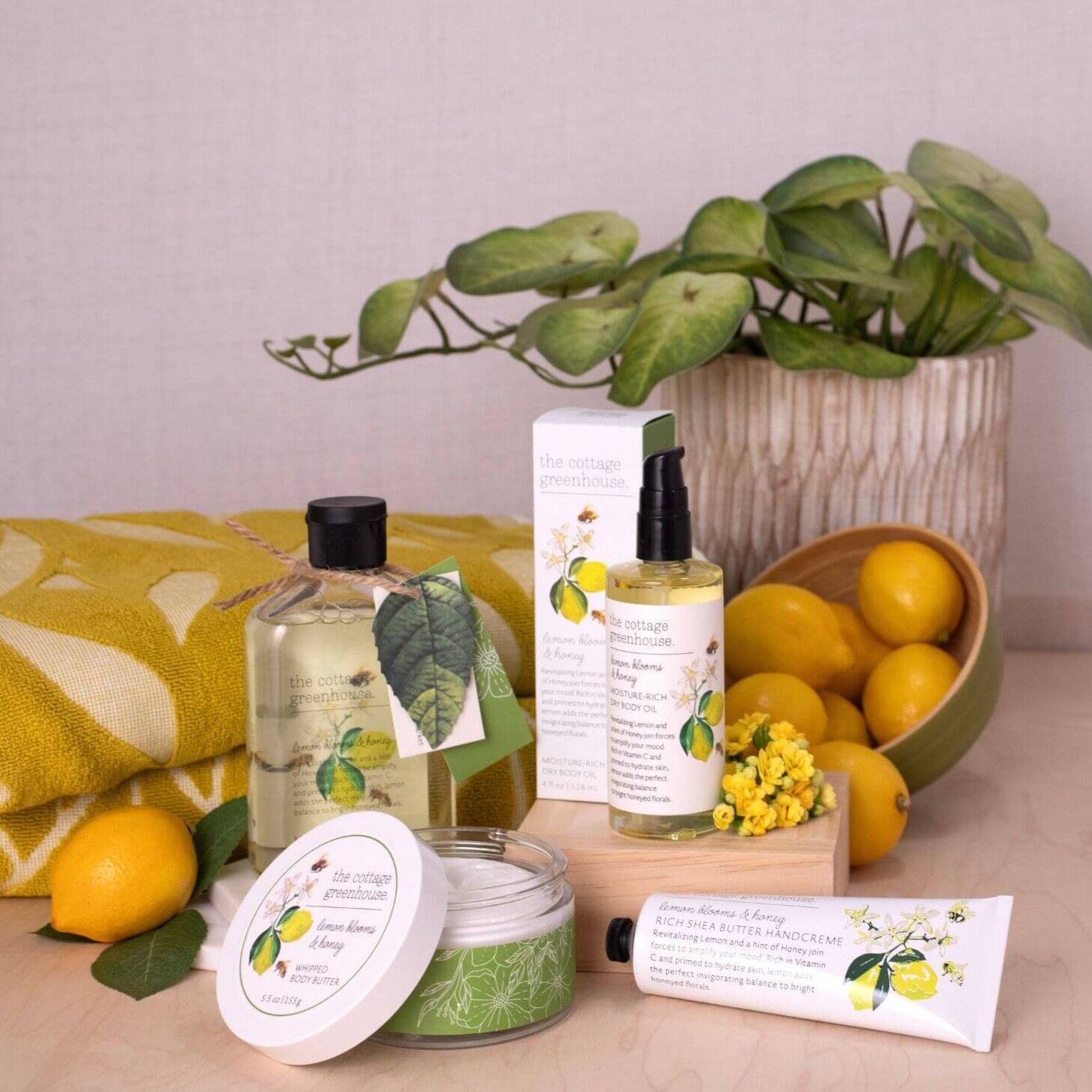 THE COTTAGE GREENHOUSE