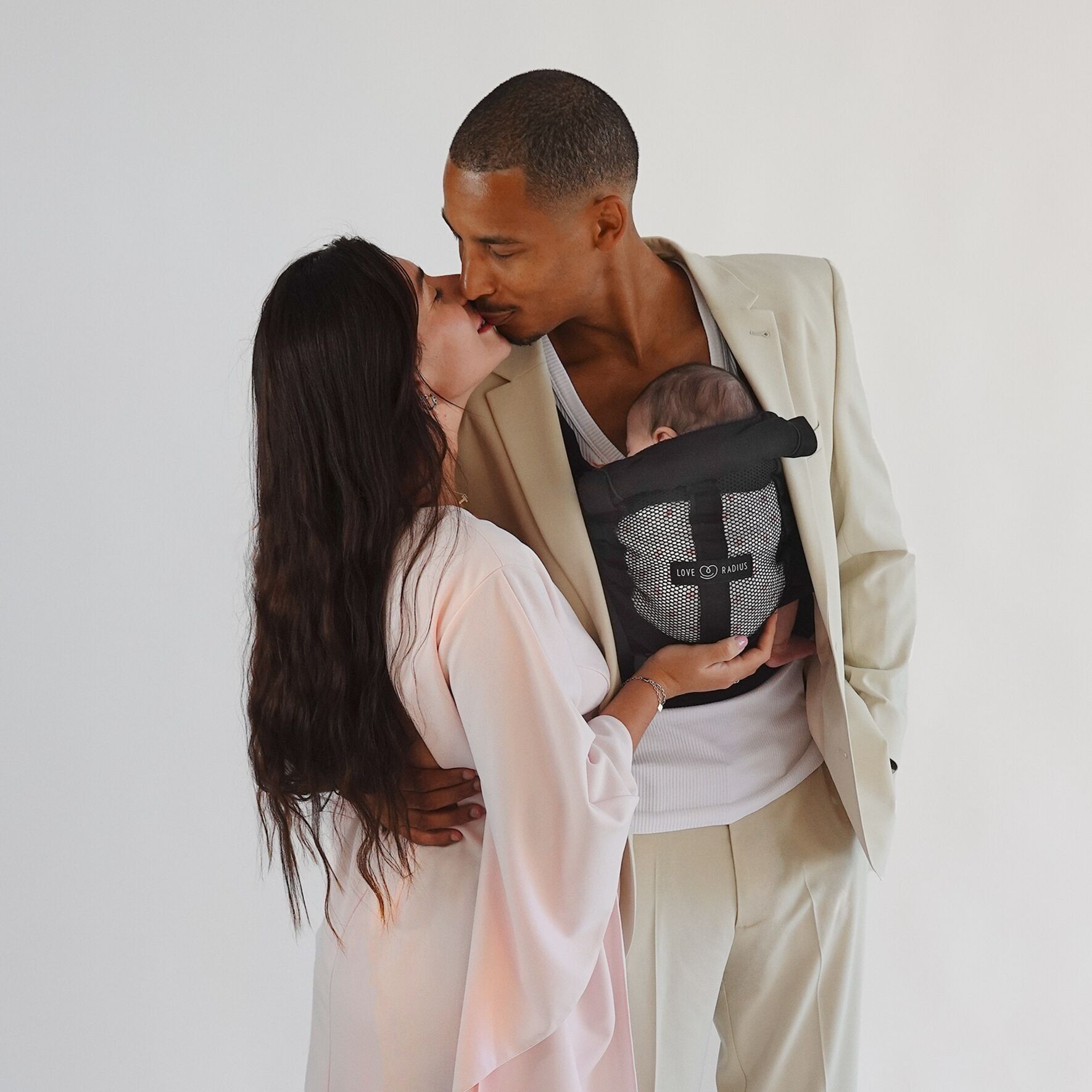 Love Radius (by Je Porte Mon Bébé)