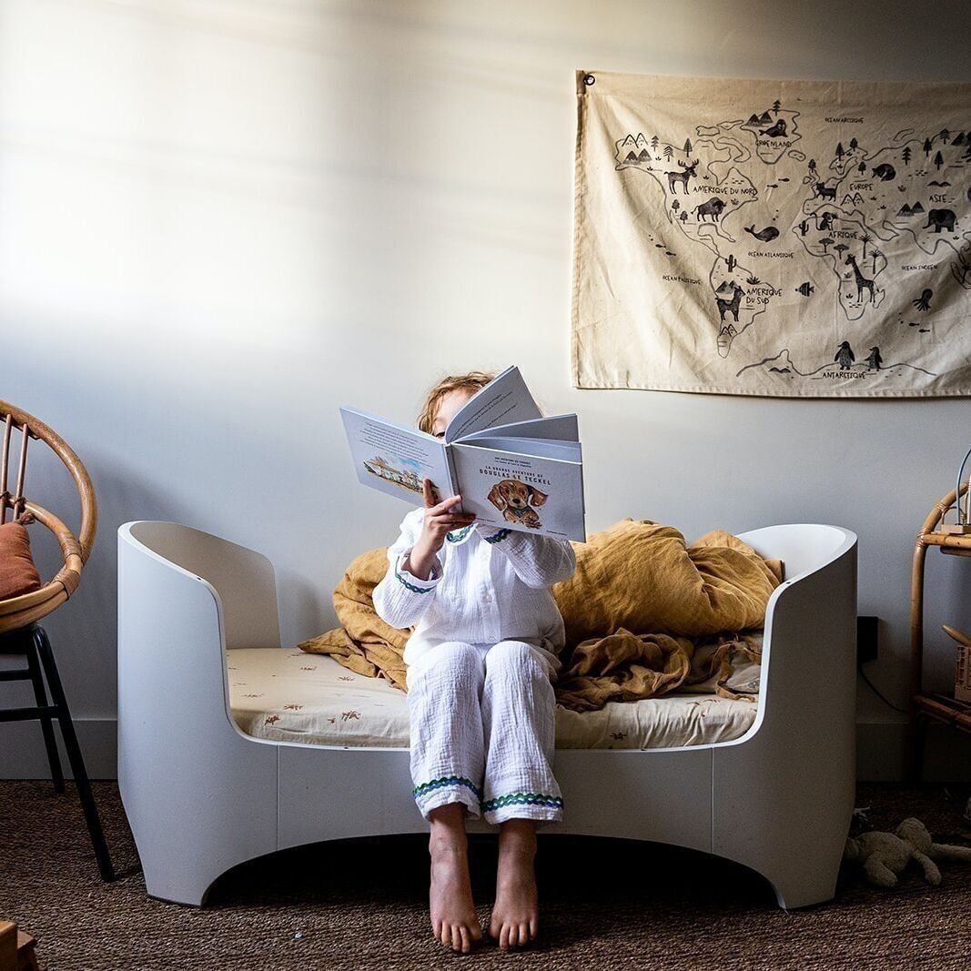 LES CONTES DE LÉON & AUGUSTINE