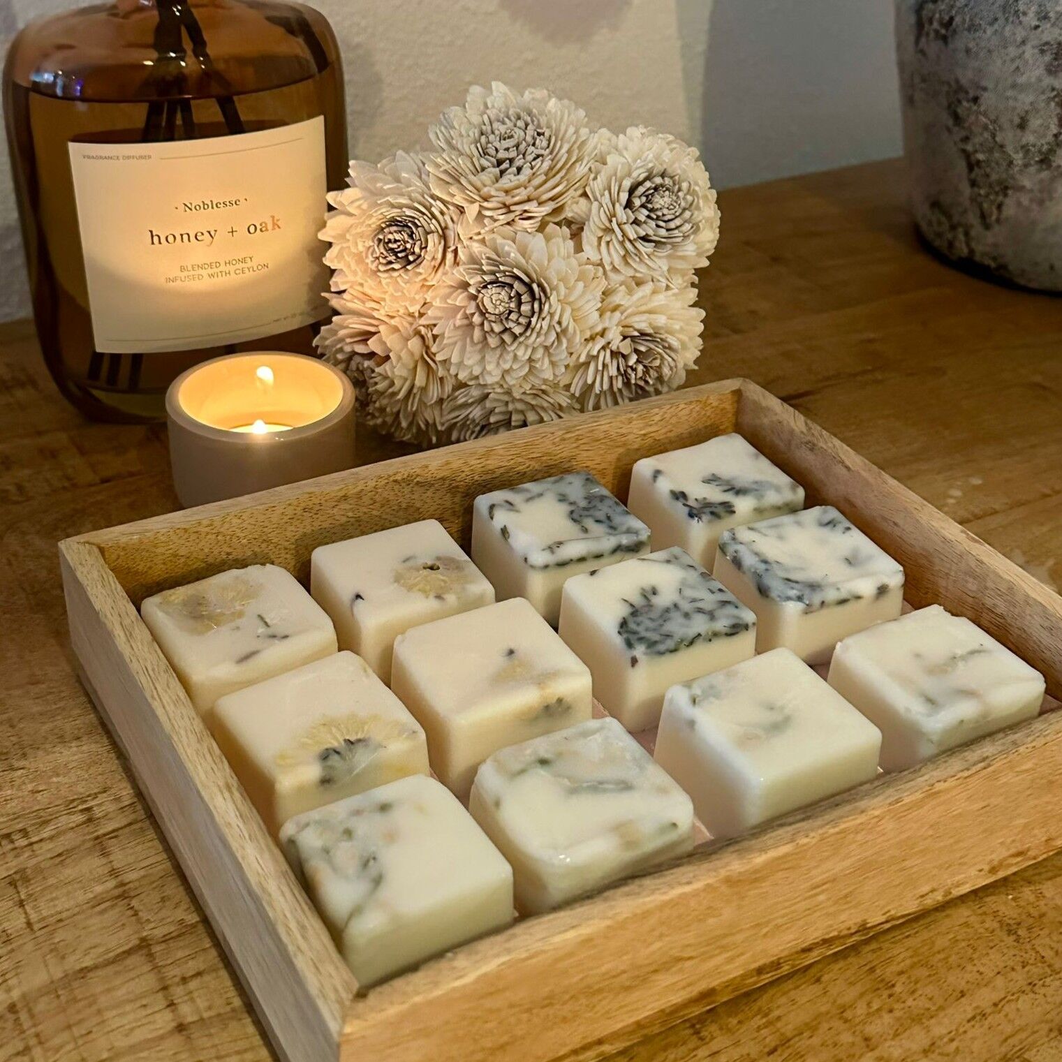 The Candle and waxmelts Store