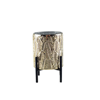 Gold leaf candle holder with black base