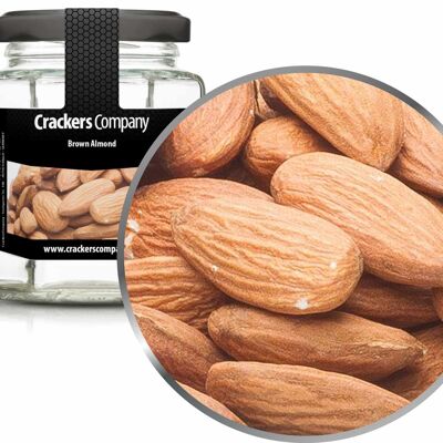 Amandes en coque, Amande Brune PU de 25 pièces. toi. Contenu de 90 g par pièce.