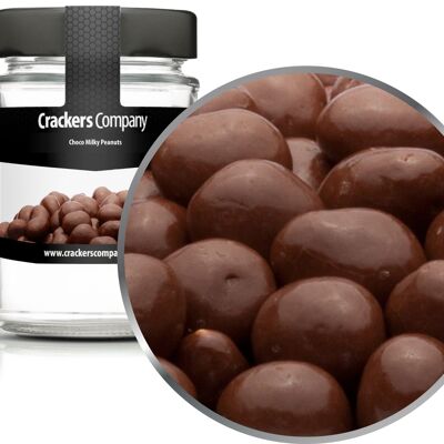 Cioccolato al latte intero con arachidi, Choco Milky Peanuts PU con 45 pezzi. u. Contenuto 110 g per pezzo.