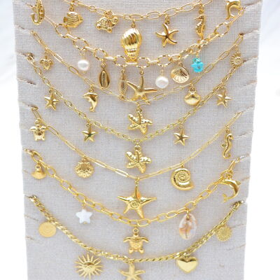 Set of 7 stainless steel necklaces with display included - PR-COLLIER24