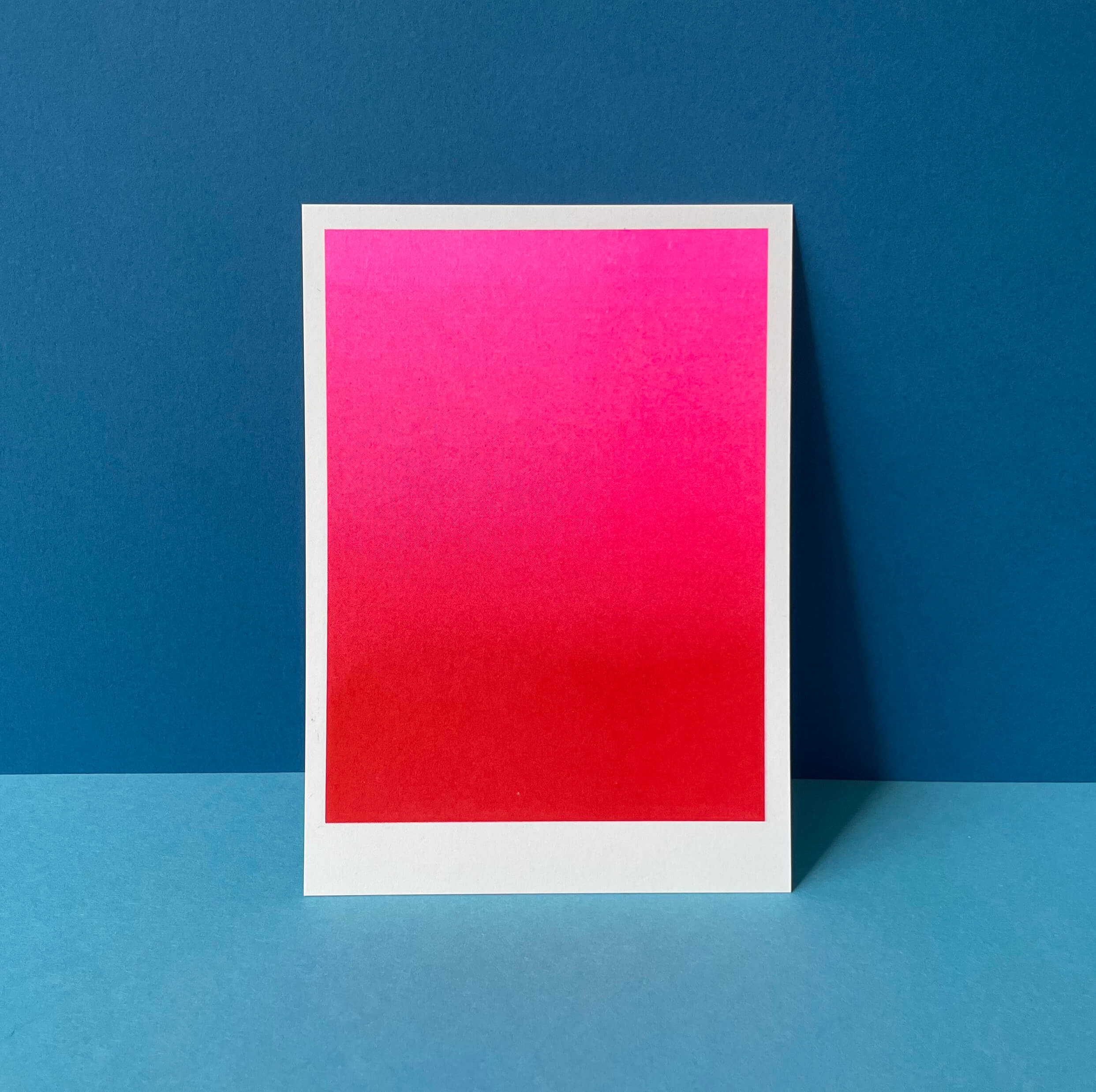 Riso Postcard Gradient Pink/Red, Risography, DIN A6