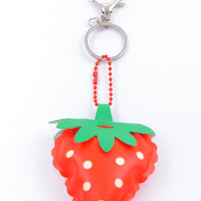 Strawberry key ring - KEYRING-04