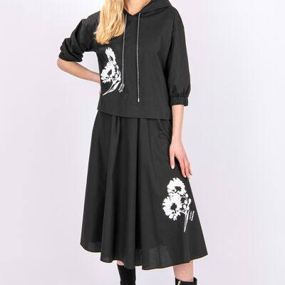 FRN LINE – Completo due pezzi con cappuccio nero e stampa floreale