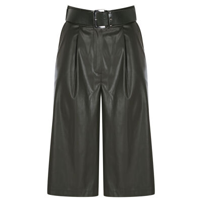 FRN LINE – KKhaki Faux Leather Belted Shorts for Women FRN6108