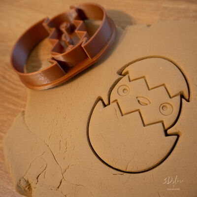 Cookie Cutter - Chick in Shell