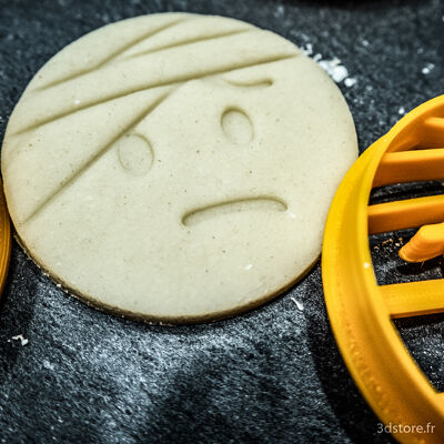 Cookie Cutter - Emoji 32