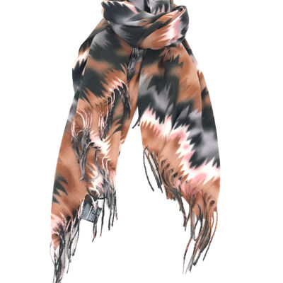 Colorful zigzag pattern scarf with fringes