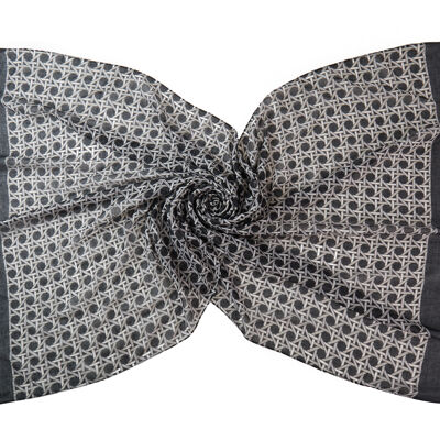 Geometric patterned printed scarf