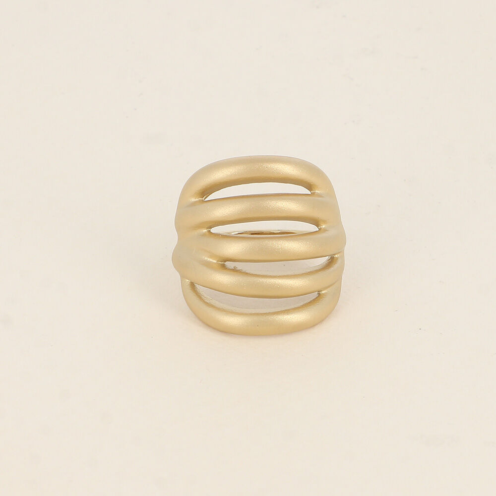Anillo - efecto mate y formas caladas