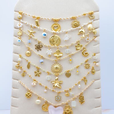 Lot de 7 colliers en acier inoxydable avec présentoir - PR-COLLIER60
