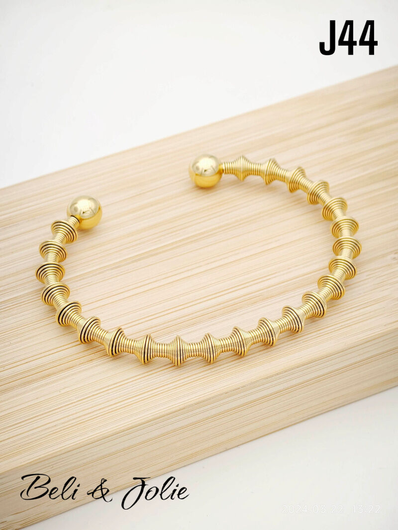 Armreif aus Edelstahl - J44