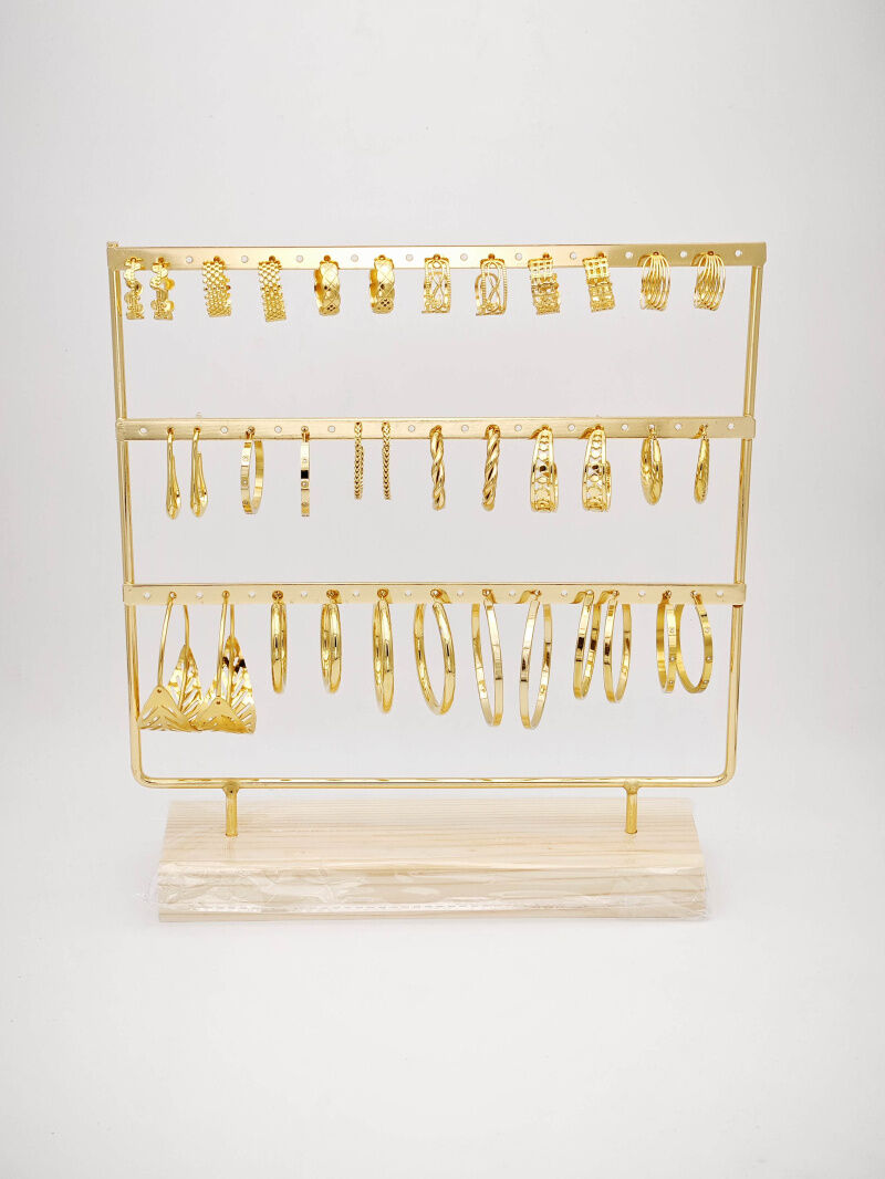 Set di 15 orecchini in acciaio inossidabile con espositore - PR43