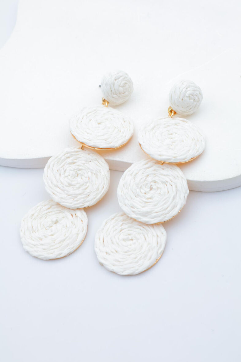 Ohrringe aus Bast und Metall - R113