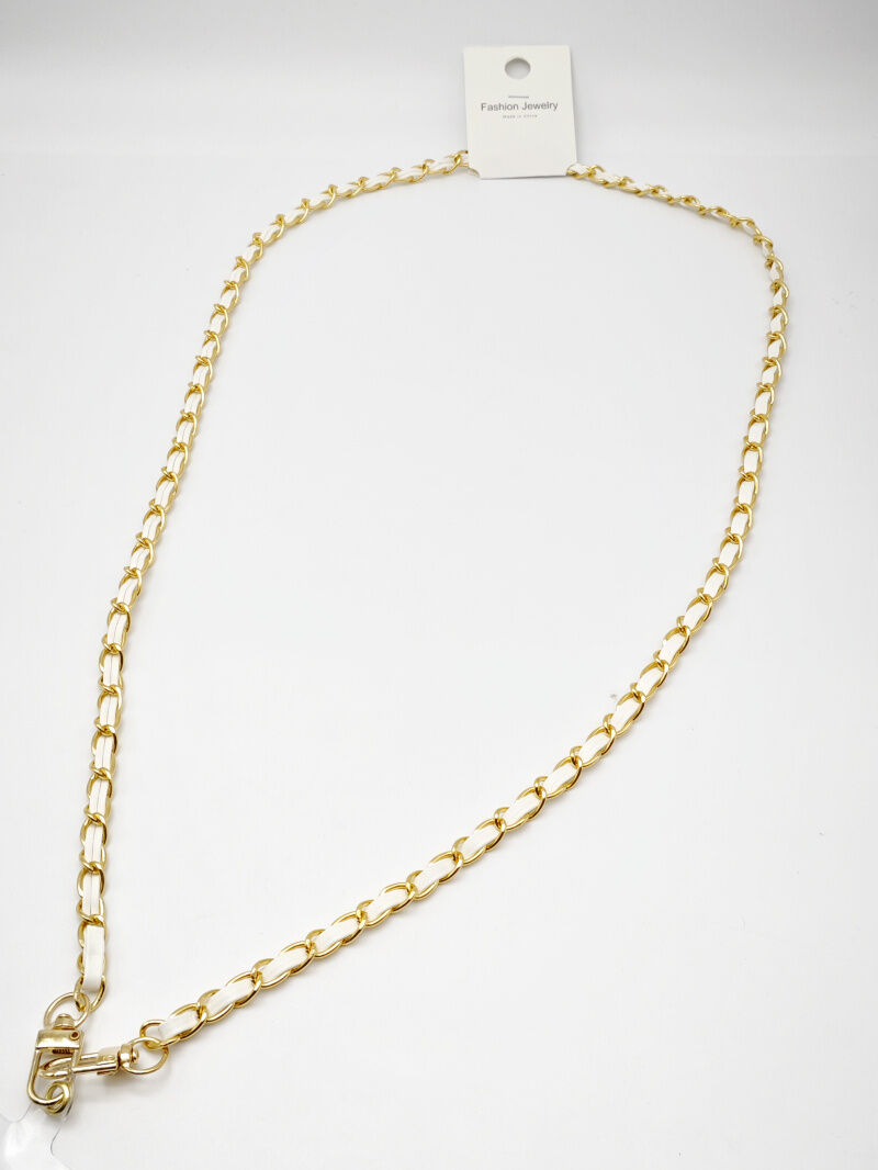 Collier en métal - U18