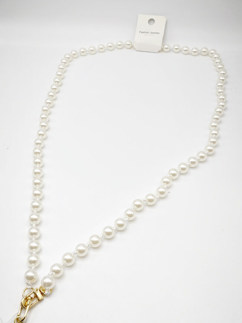 Collier en métal - U23