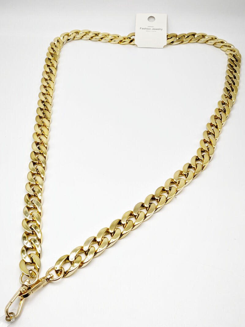 Collier en métal - U30