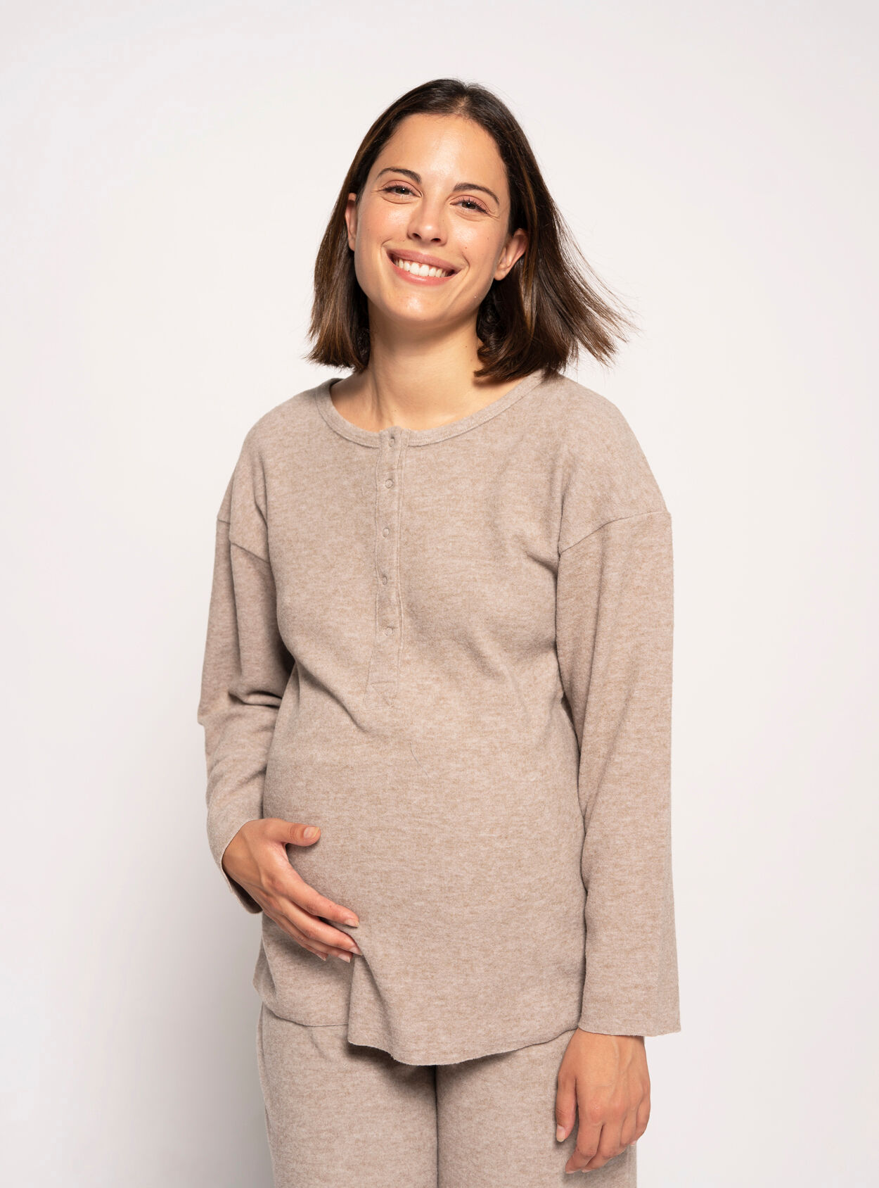 Comodi pantaloni premaman a gamba larga