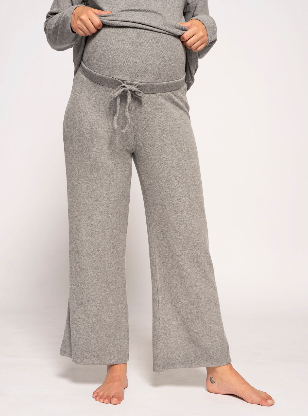 pantaloni larghi premaman