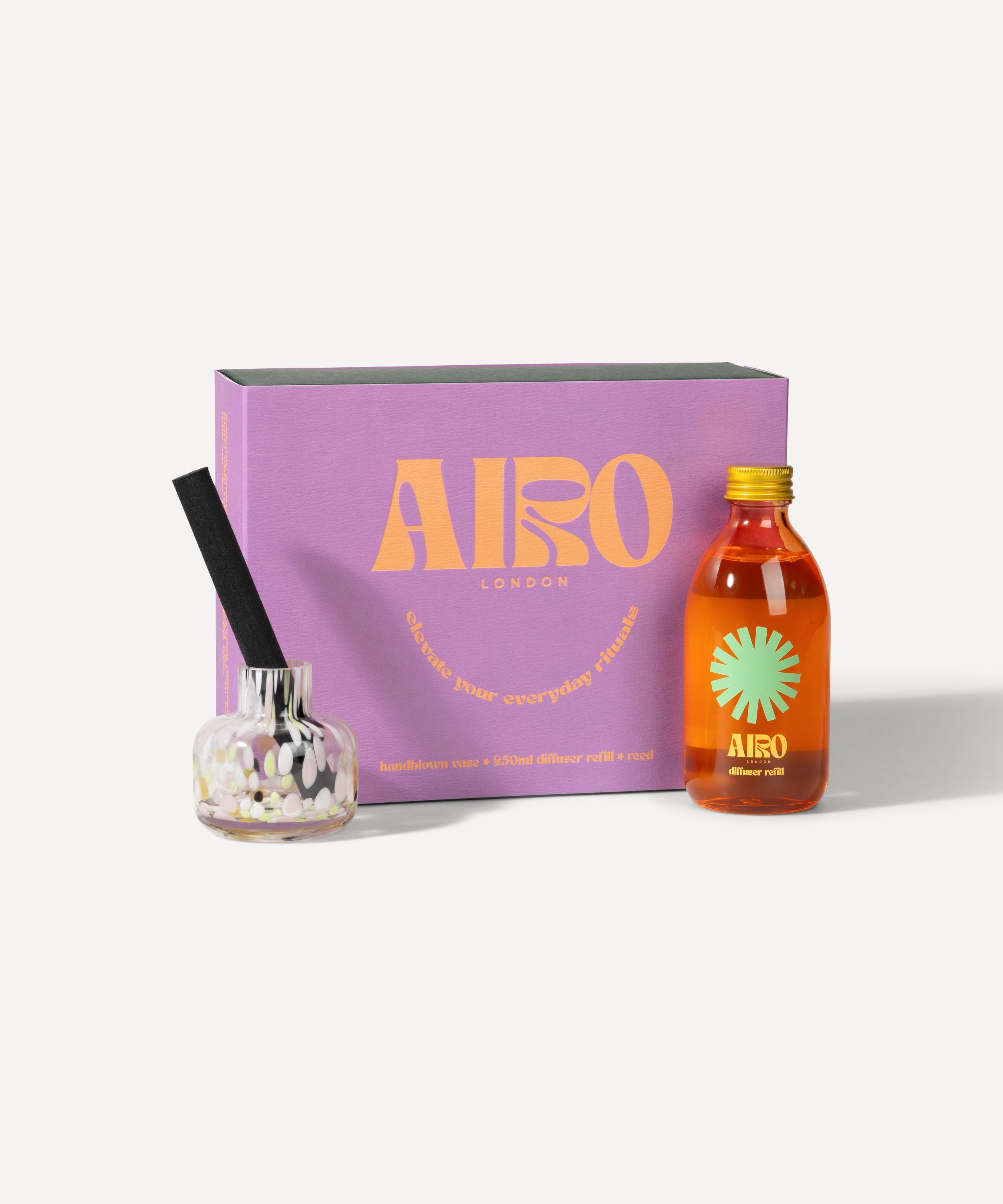 Reed diffuser set - Alfresco diffuser aromatherapy blend,  thick fibre reed, handblown vase in gift box