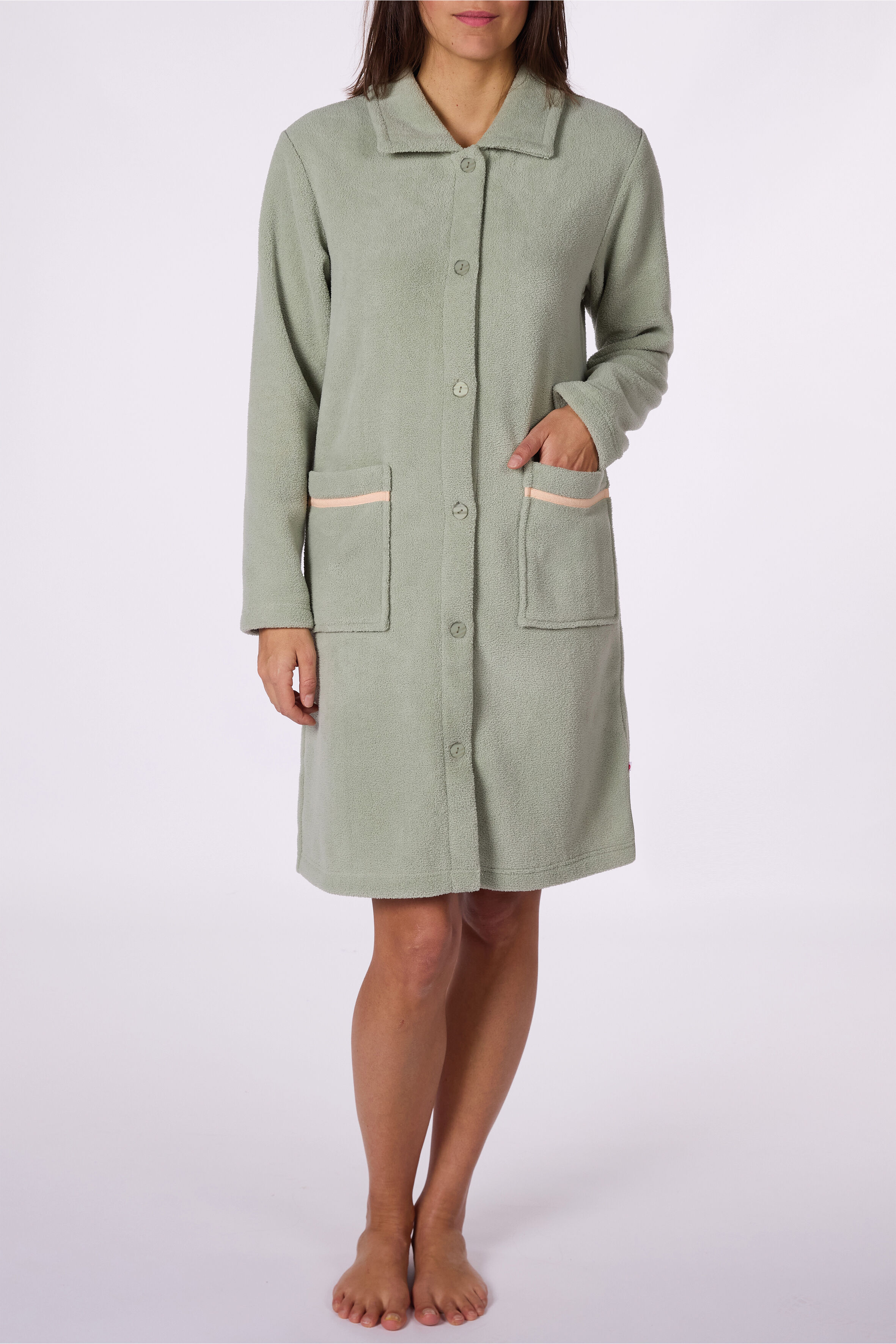 Lot de 18 - Peignoir Femme à Fourrure Bouclée – Marque DODO- Réf. DF.CHAMO.RCF