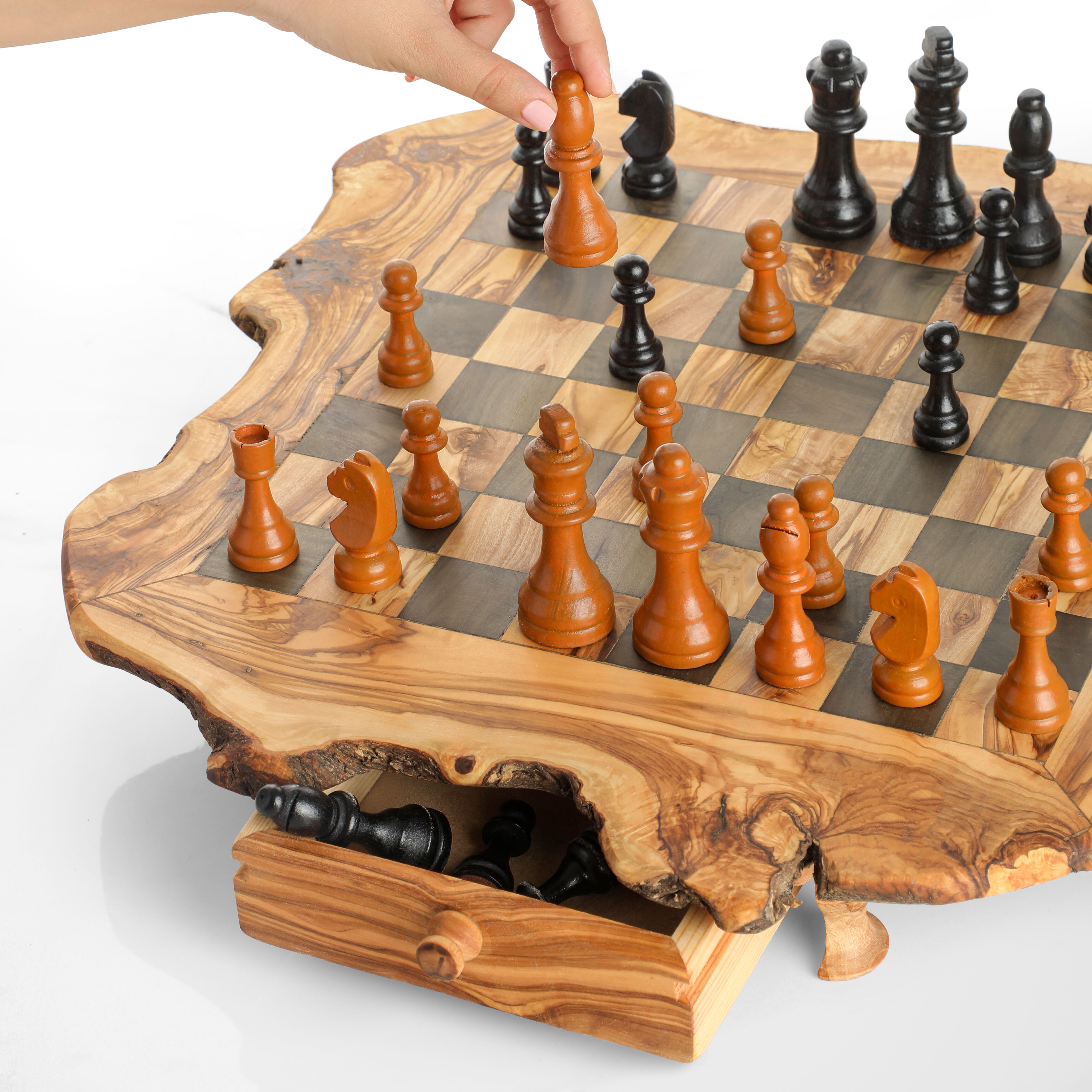 Table d'échecs artisanale en bois d'olivier with tiroirs | Rustikales Plateau
