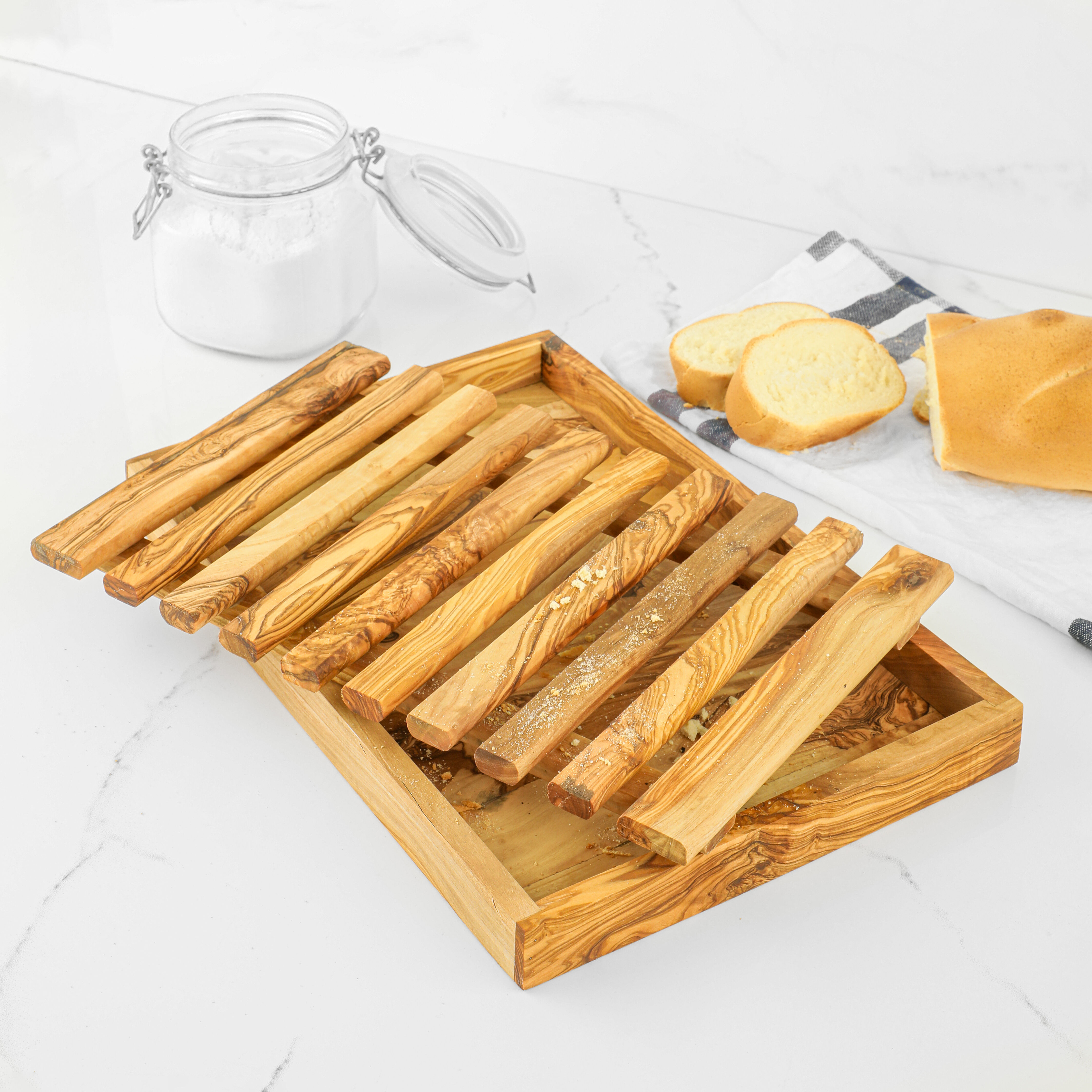 Planche à Pain en Bois d'Oliver mit Ramasse-Mieten – 37×24cm