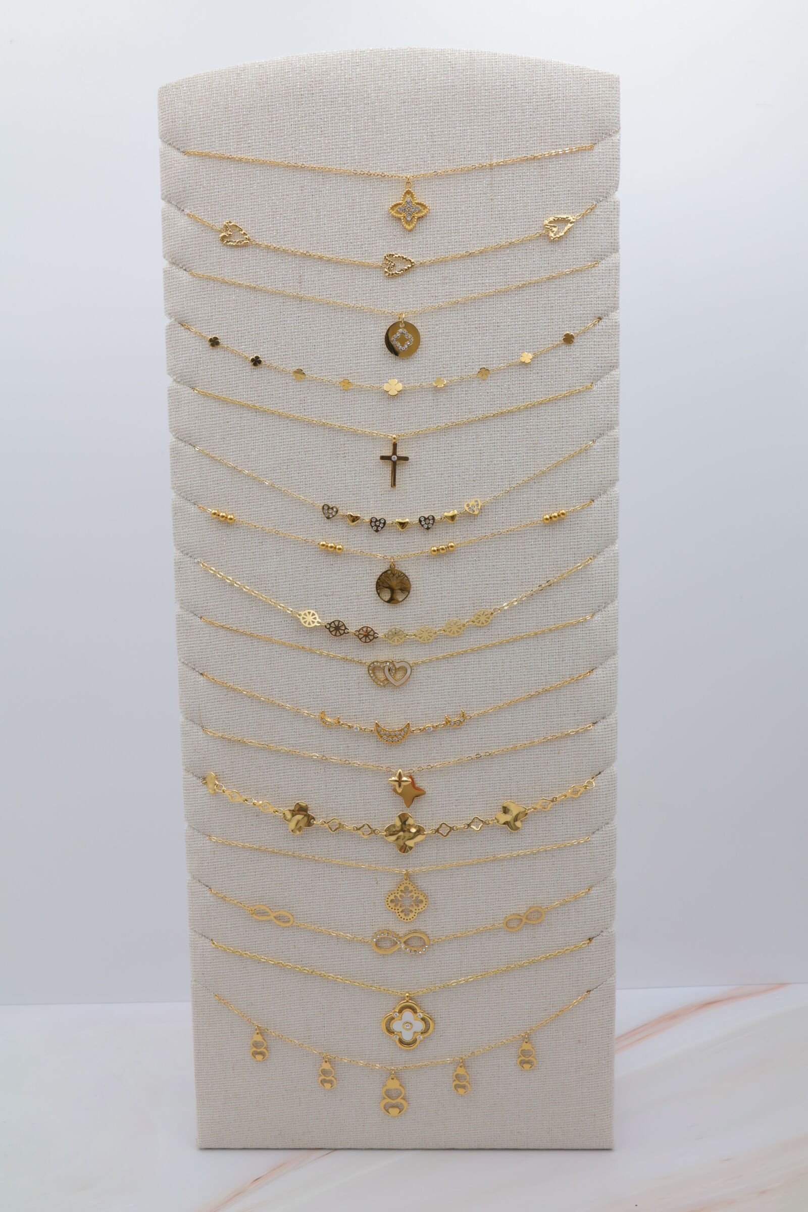 Set mit 16 Edelstahl-Halsketten und Präsentationsständer - PR-COLLIER82