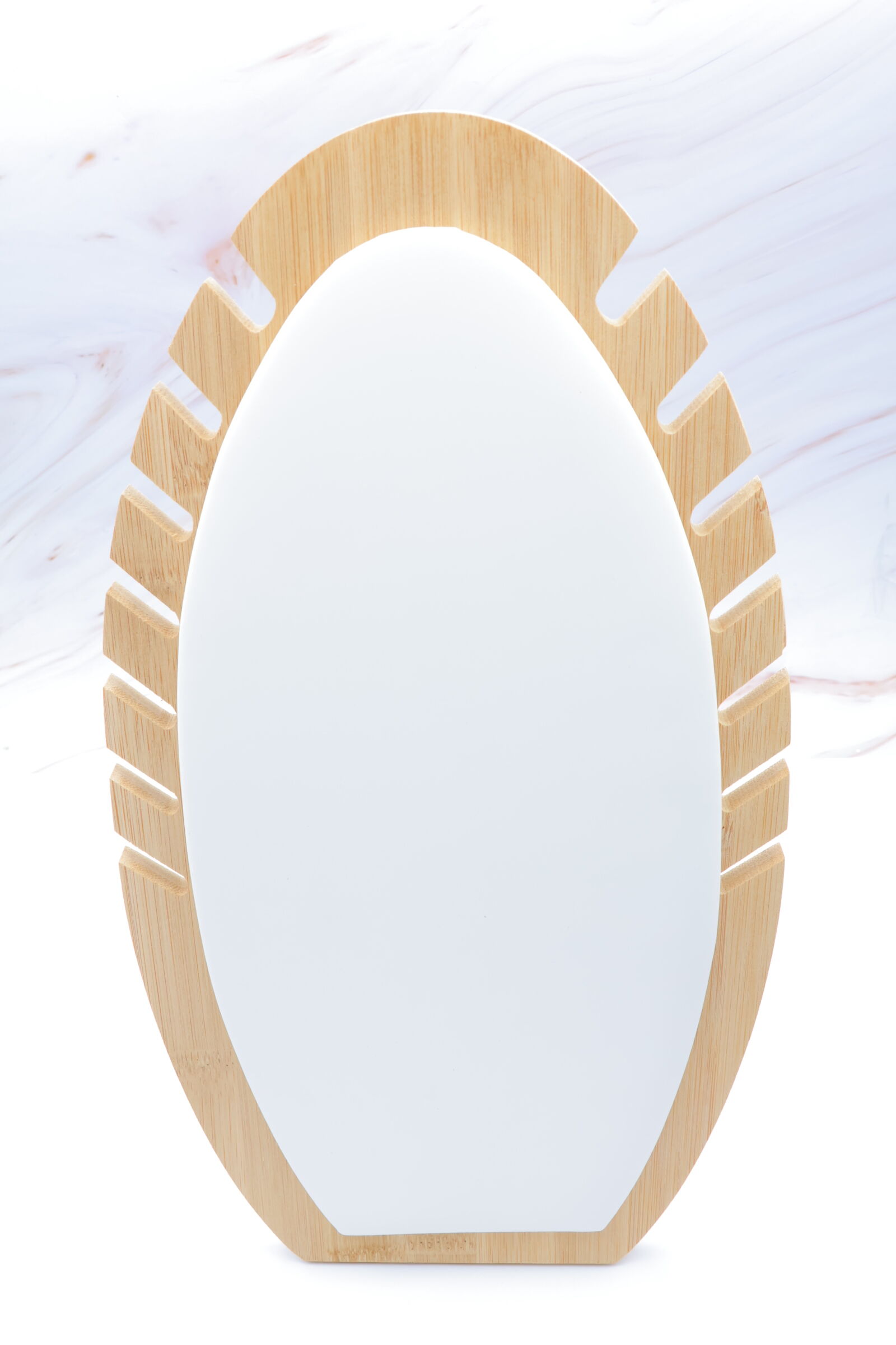 Espositore per collane in legno – forma ovale traforata - PRT38