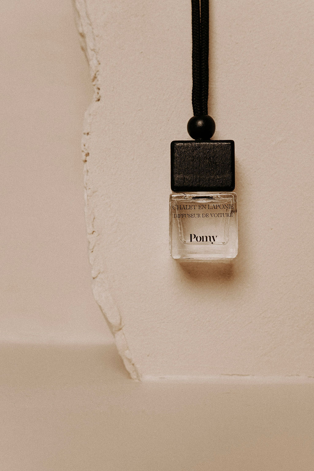 LES DIFFUSEURS DE VOITURE - Chalet en Laponie