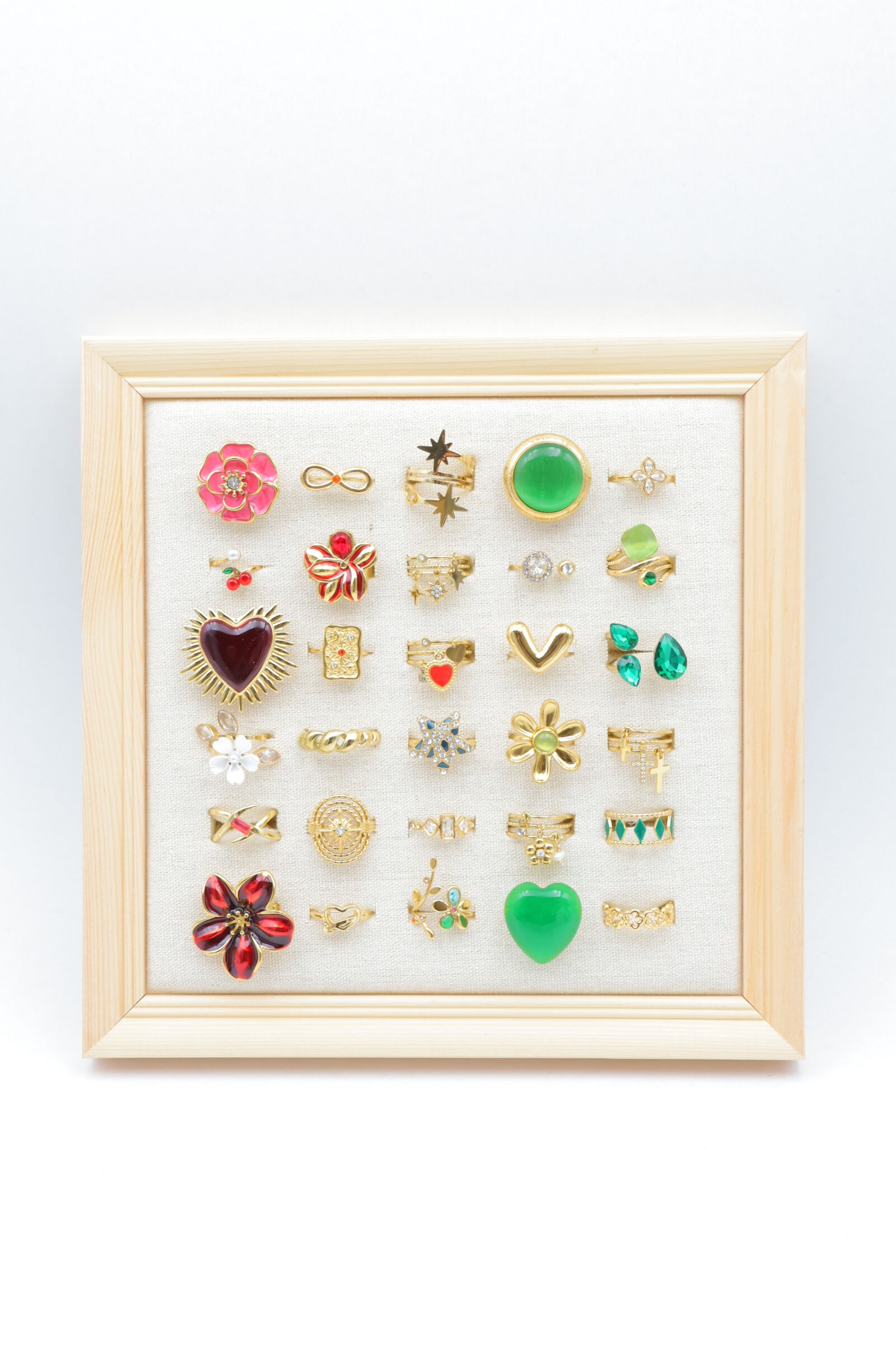 Set di 30 anelli in acciaio inox con espositore - PR-BAGUE69