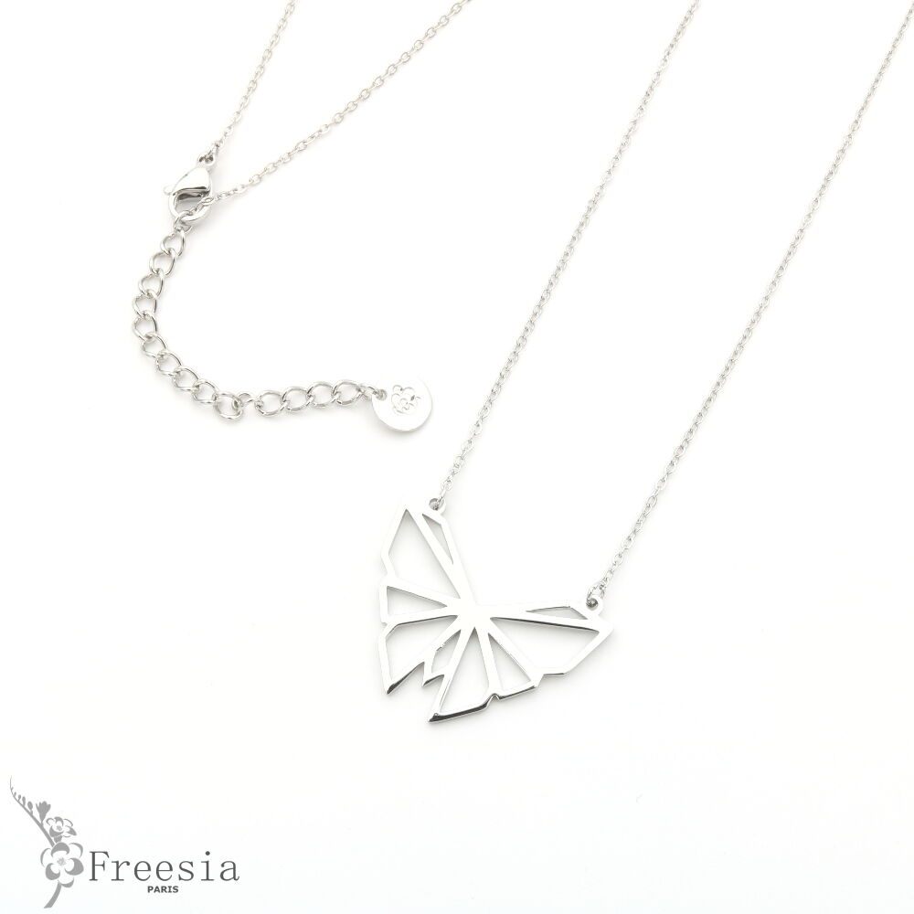 Collier en acier ajouré - 12132