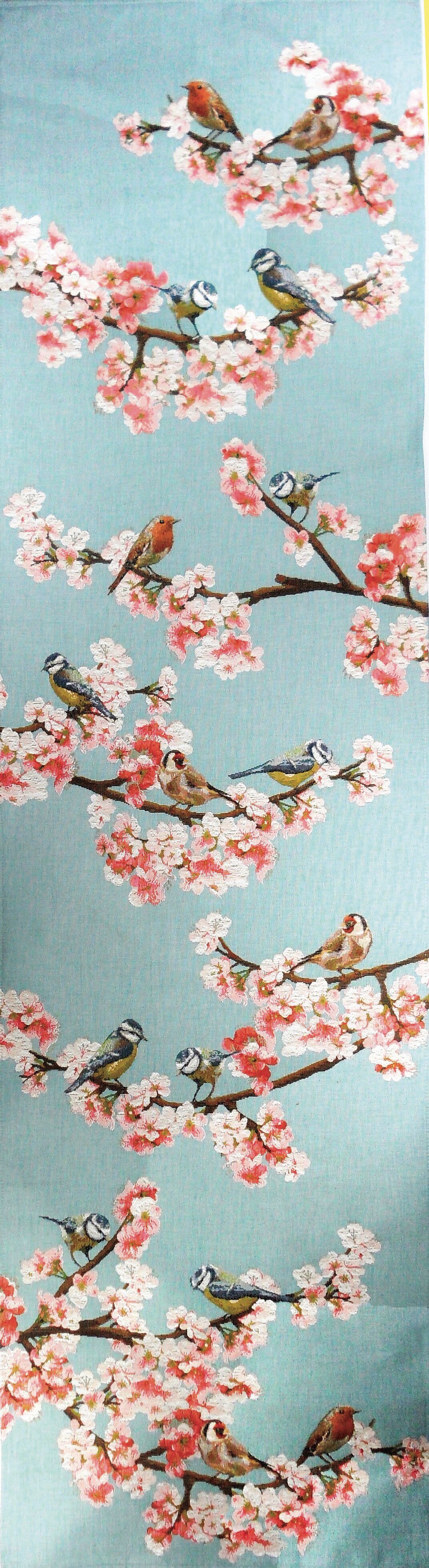 Tischläufer mit Singvögeln auf einem Ast