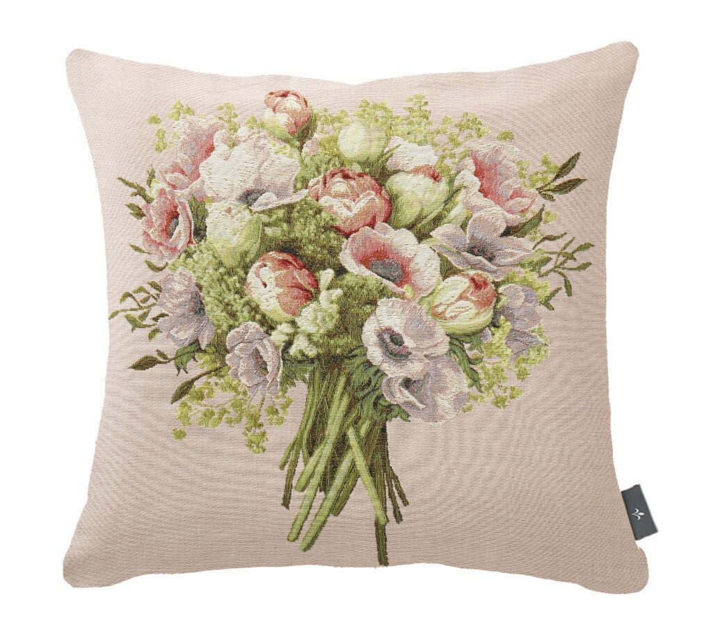 Kissenbezug mit großem Blumenstrauß