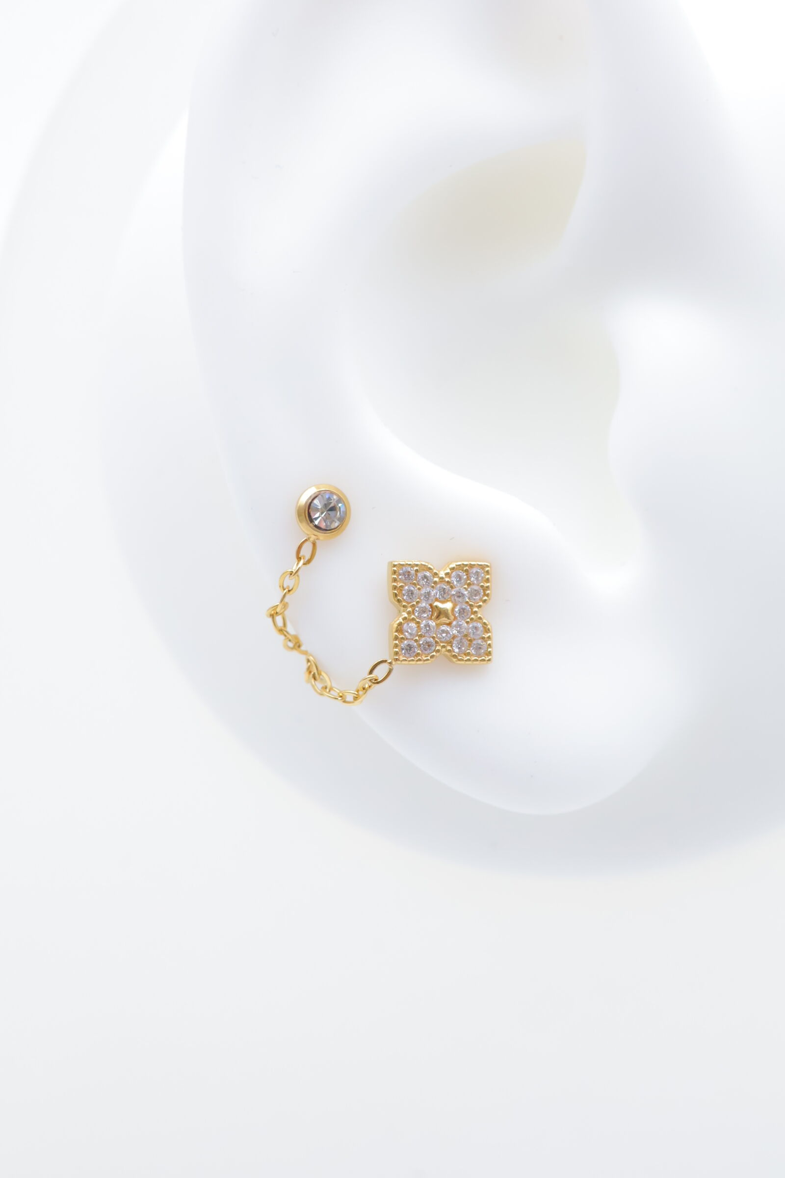 Piercing de oreja de acero inoxidable - Y236VS1