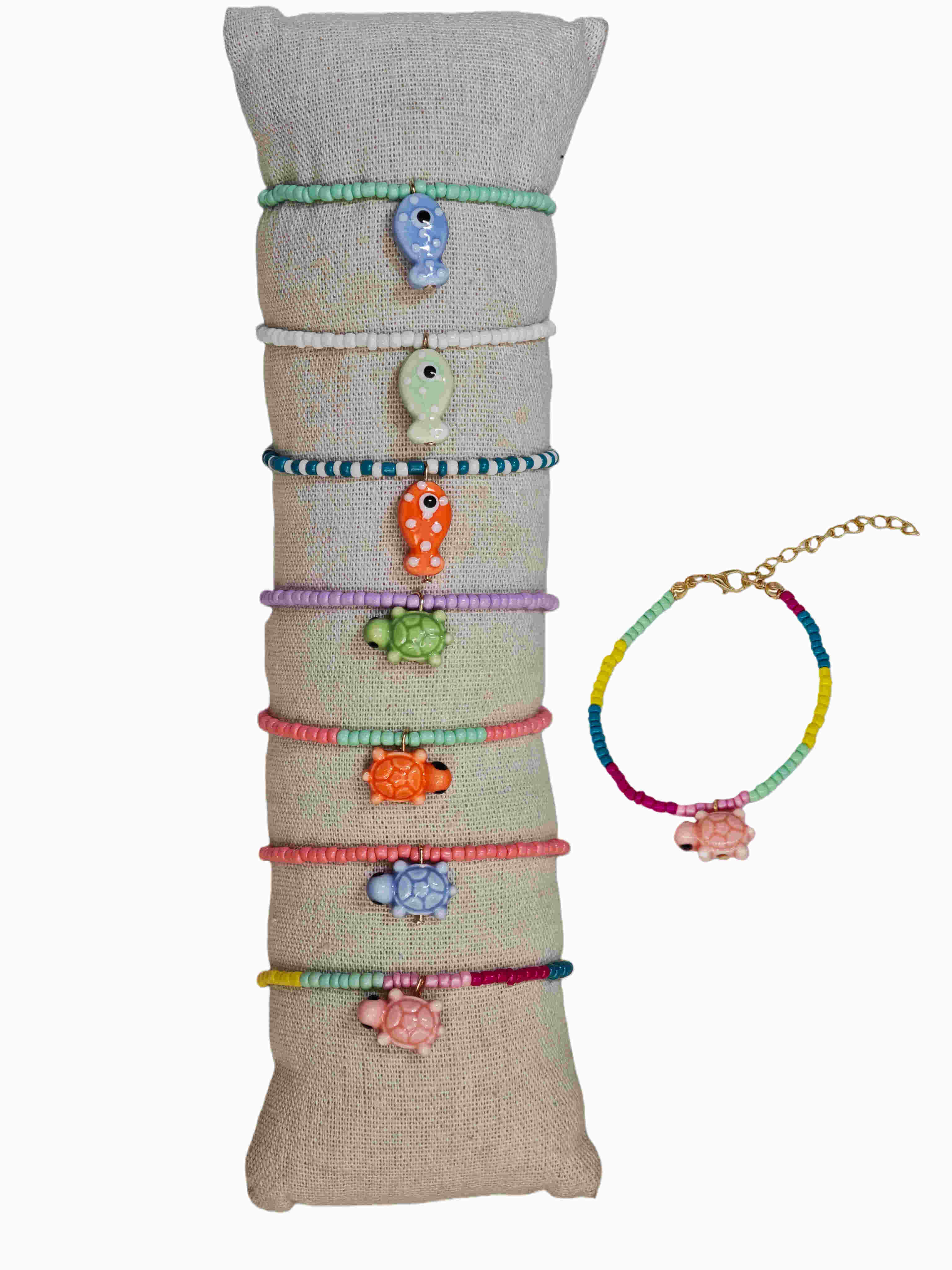 Lot de 35 Bracelets charm's Poissons et Tortues