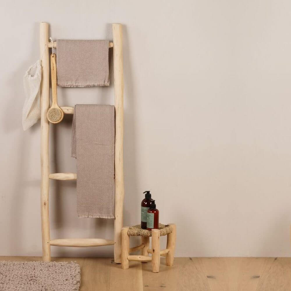 Handmade Lemon Wood Towel Ladder – Natural 150cm Bathroom Storage Rack