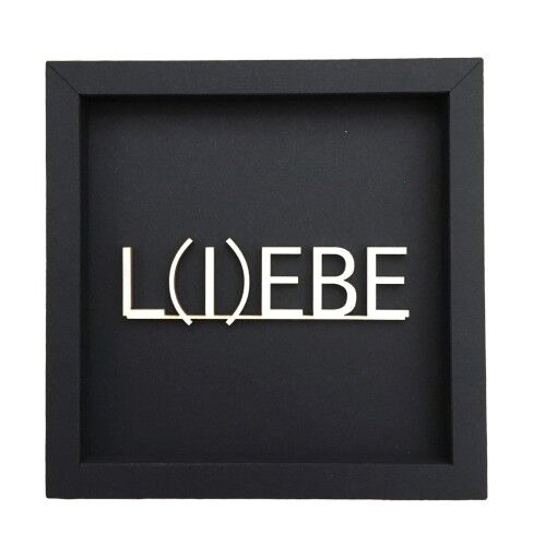 Scritte in legno con cornice d'amore