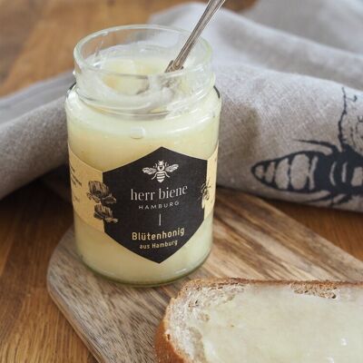 creamy blossom honey from Hamburg