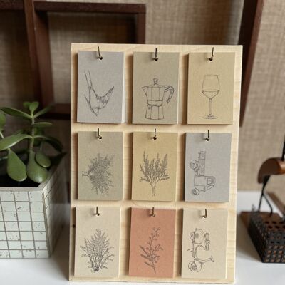 90 sustainable gift cards + card rack