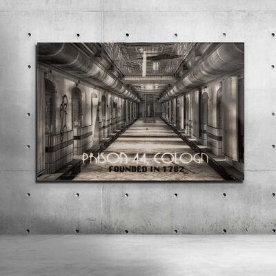 Prison 44 - Canvas, 100 cm x 70 cm