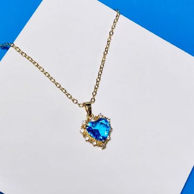 Collana cuore blu