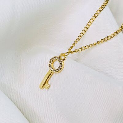 Shiny key necklace