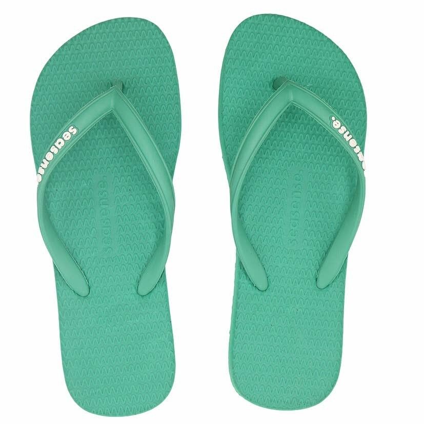 Seasense discount flip flops