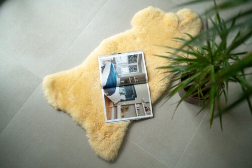 Lambskin Rug/Throw - 80cm